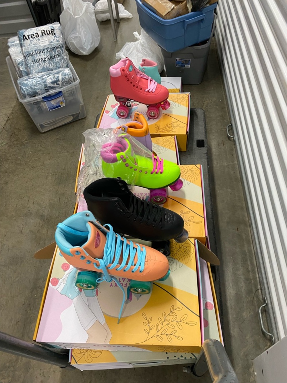 New Foxy Skates - Picture 7 of 16